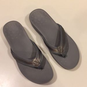 Vionic Pacific High Tide Pewter/Gray Sandals Sz 9